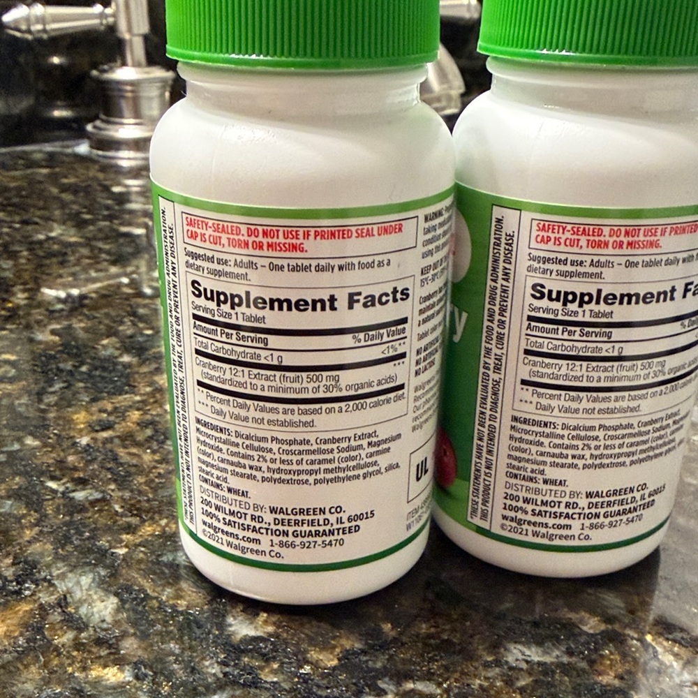 Cranberry - Picture 2 of 4